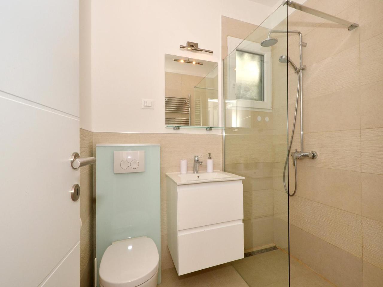 Apartments Nera Подстрана Екстер'єр фото