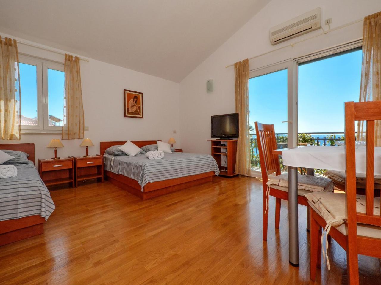 Apartments Nera Подстрана Екстер'єр фото